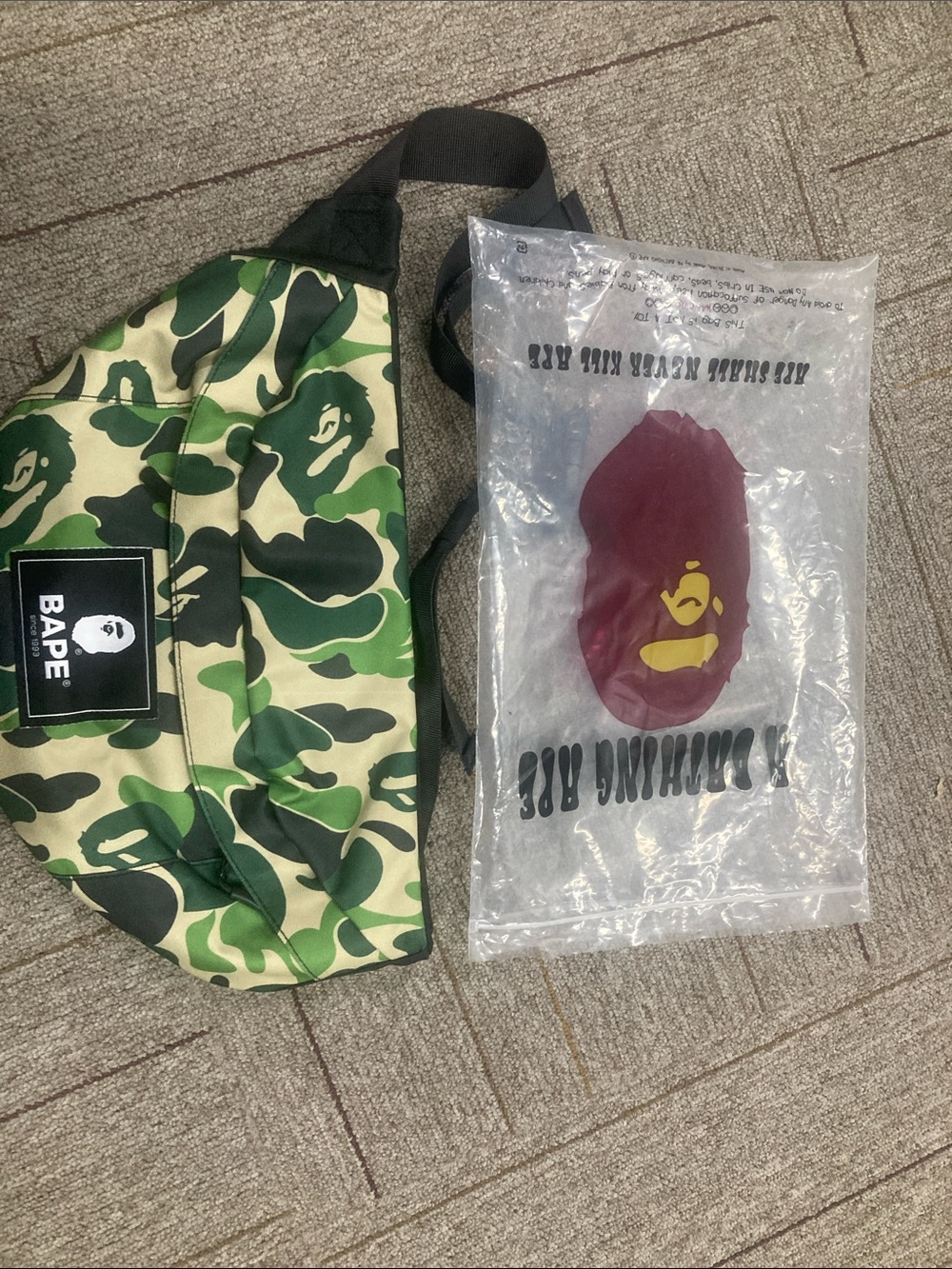 Bape Green Camo Waist Bag with Black Strap - Picture 3 of 3